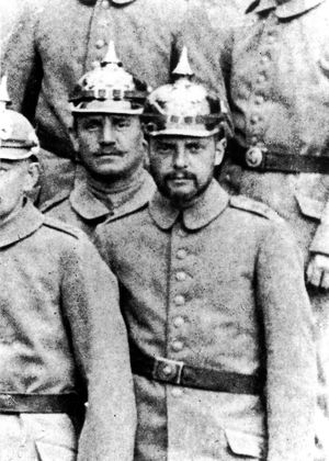 1916년 군인으로 복무 중인 파울 클레