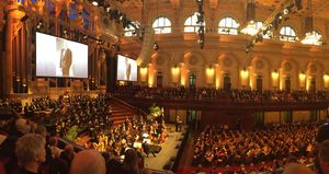 추모 예배, 시드니 시청, 대지의 환영