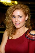 코린나 하니, 2011년