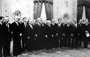 산드로 페르티니 대통령과 포를라니 내각 (퀴리날레 궁전)