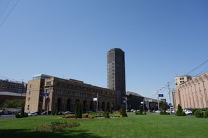 예레반 아라랏 브랜디 공장(Yerevan Ararat Brandy Factory)