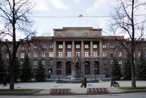 중앙군관구 본부 건물