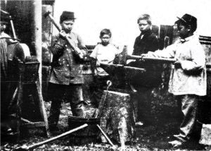 제2제정 시대의 대장간 공장 어린이들