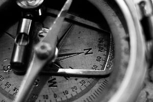 지질 나침반의 클로즈업 사진
