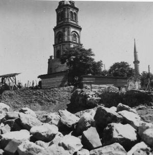 20세기 초 마케도니아 탑이 에디르네 시계탑으로 변형된 모습