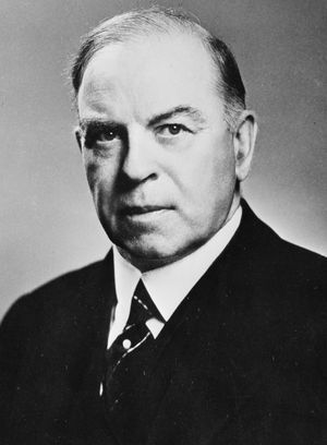 윌리엄 라이온 매켄지 킹(William Lyon Mackenzie King), 캐나다 총리 (1921년–1926년, 1926년–1930년, 1935년–1948년)