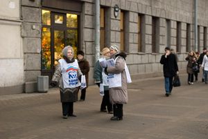 2007년 러시아 총선 당시 상트페테르부르크에서 통합 러시아의 선거 운동원들