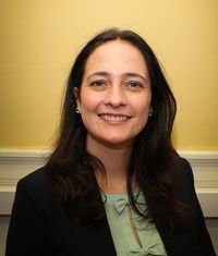 캐서린 마틴은 2011년 당의 부대표가 되었다