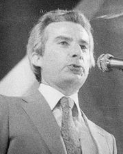 프란시스쿠 사 카르네이루(1934–1980), 사회민주당 창당자이자 총리(1980).