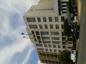 매사추세츠 애비뉴(워싱턴 D.C.)에 위치한 헤리티지 재단 본사(미국 의사당 언덕)