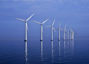 최근 몇 년 동안 덴마크는 풍력 발전소에 대규모 투자를 해왔다