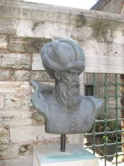 이스탄불의 미마르 시난 흉상