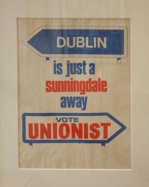 얼스터 유니오니스트당, 1974. Troubled Images Exhibition, Linen Hall Library, 벨파스트, 2010년 8월