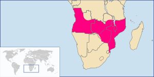 분홍 지도 계획: 포르투갈의 포르투갈 앙골라와 포르투갈 모잠비크 사이의 영토에 대한 주권 주장.