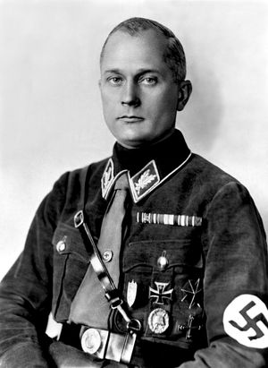 발터 힌클러-슈테네스. 나치 좌파에 호응한 돌격대의 반란 지도자로, 베를린의 대관구 사무소를 일시적으로 점거, 총격전을 벌여 "데어 앙그리프"의 나치 좌파판을 이틀간 출판하여 배포했다