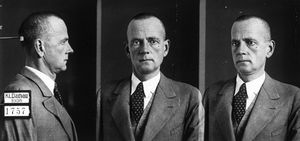 슈마허의 다하우 수감 기록 사진, 1936년