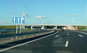 M05 고속도로는 오데사를 수도 키이우와 연결한다. 오데사 분기점.