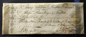 1793년 런던에서 발행된 바클레이 앤드 컴퍼니(Barclays and Co.) 수표(39파운드 4실링 2펜스). 런던 대영박물관에 전시되어 있다.