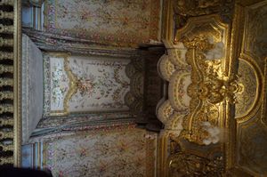 베르사유 궁전 안의 그녀의 침대