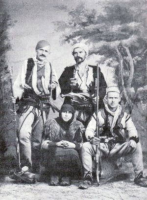 1890년대 알바니아 슈크렐리 부족 구성원 사진