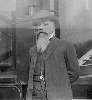 베르나르도 레이예스