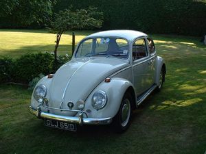 1966년경의 1300 딜럭스 오리지널 모델