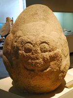 기원전 1000년에서 400년 사이의 친탈라파산 재규어 조각상. 치아파스 주립 인류학 및 역사 박물관에 전시되어 있다.