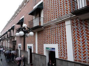 푸에르토시티(Puebla City)에 있는 팔라폭시아나 도서관(Biblioteca Palafoxiana) 외관