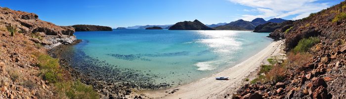 콘셉시온 만의 산티스팍 해변