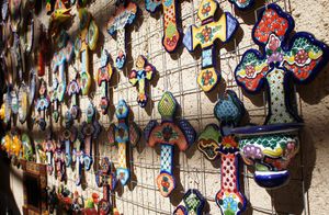 토도스 산토스(Todos Santos, Baja California Sur)의 지역 종교 도자기