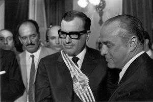 대통령 재임 중인 보르다베리(1974년)