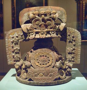 테오티와칸 향로 뚜껑. 마드리드 아메리카 박물관