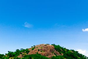 올로케 메지 언덕