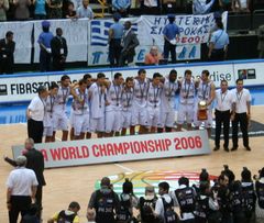 2006년 FIBA 월드컵에서 미국을 101-95로 꺾고 준우승을 차지한 그리스