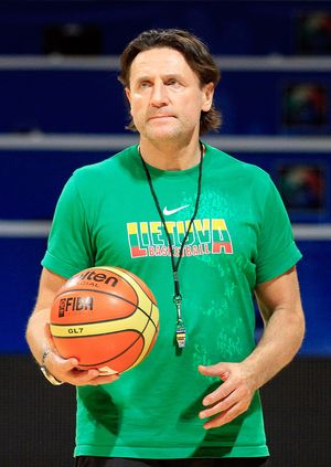 유로바스켓 1995는 올림픽 챔피언 발데마라스 호미치우스(Valdemaras Chomičius)의 마지막 국제 대회였다.