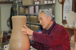 이천의 도예가 작업 모습