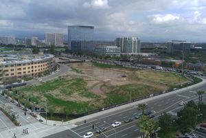 2010년 어바인 시의 발전하는 도시 중심부