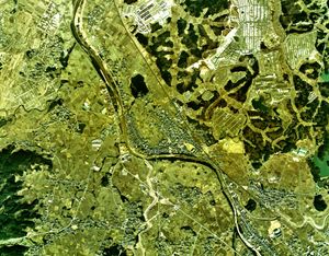 구 고난정 중심부 주변 항공사진(1974년 촬영).