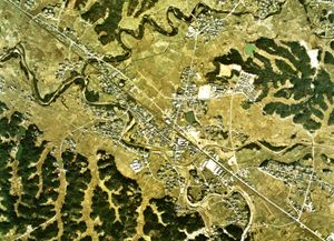 구 고카정 중심부 주변 항공사진(1974년 촬영).