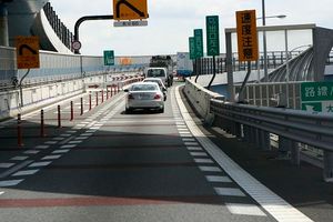 게이지 우회도로의 진입로