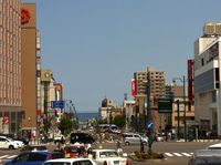 오타루역 앞에서 본 추오도리(中央通り) (2012년 6월)