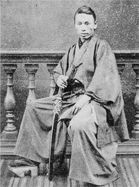 젊은 사무라이 시절의 이노우에 가오루.