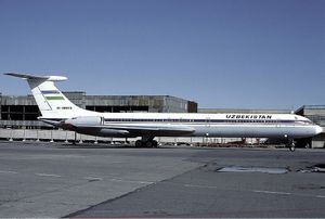 우즈베키스탄 항공 이류신 Il-62M 항공기 (타슈켄트 국제공항)