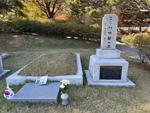 서울현충원에 있는 서재필의 묘(2023)