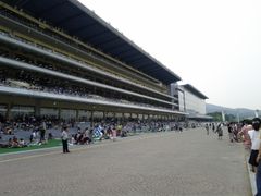 서울 경마장 메인 스탠드