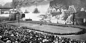 1920년 올림피아에서 열린 제1회 세계 잼버리에서 500명의 큐브 스카우트의 공연