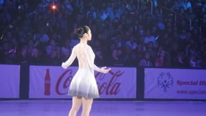 김연아가 2010 올댓스케이트 LA에서 "명상곡"에 맞춰 펼친 갈라쇼