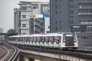 싱가포르 지하철 R151형 전차