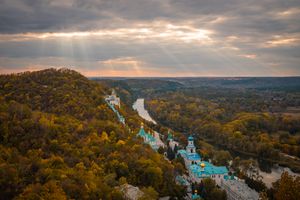 스비아토히르스크 라브라
