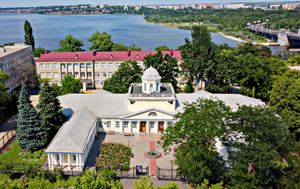 미콜라이우, 주의 중심지이자 최대 도시이자 주요 항구 도시